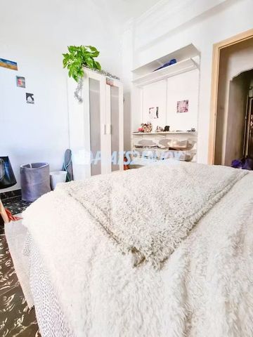 Carrer del Pintor Gisbert, Valencia, Valencian Community 46004 - Photo 2