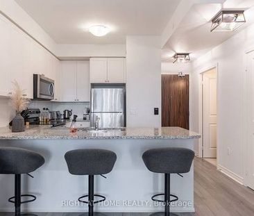 Rathburn Rd W / Confederation Pkwy Furnished Executive 1Bdrm Lrg Wind - Photo 3