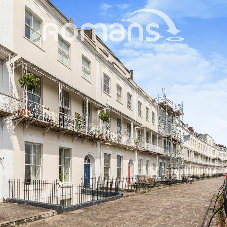 Royal York Crescent, Clifton Village, BS8 - Photo 1