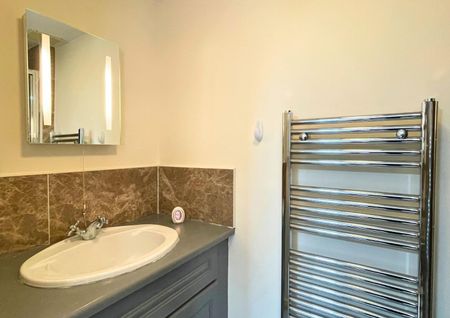 Delta Close, Frome - Photo 4