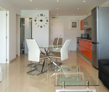 Beautiful flat with sea views in Benidorm for rent - Photo 5