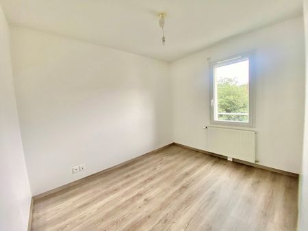 A LOUER - COUERON BOURG - Appartement 3 pièces RECENT de 66.02 m² - Photo 4