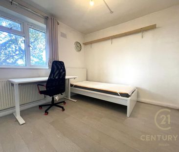 4 bedroom apartment to rent - Photo 5