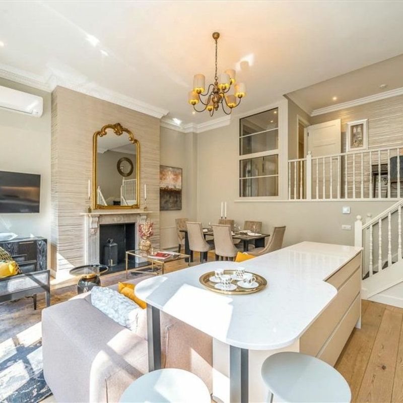 Beaufort Gardens, SW3, London - Photo 1