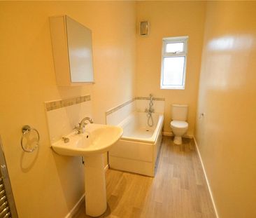 Gould Street, Denton, Manchester, M34 2AD - Photo 6