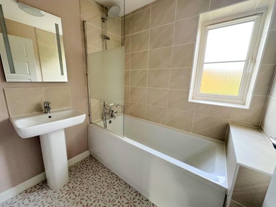 Brinklehurst Drive, Bexhill-on-Sea, East Sussex - Photo 1