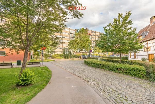 Appartement te huur - Photo 1