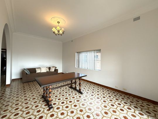 When Size & Location Matters - Photo 1