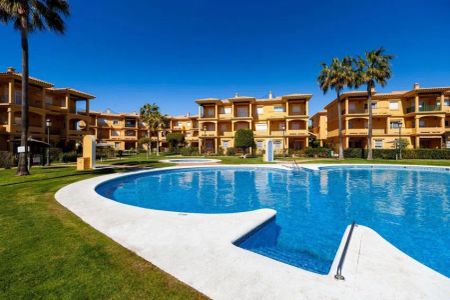 Alquiler de piso en Novo Sancti Petri - Photo 5