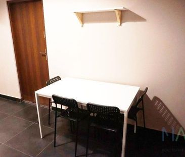 Pokój z pryw. łazienką i balkonem Józefitów - Photo 1