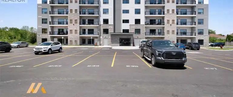 3340 STELLA CRESCENT Unit# 221 | 3340 STELLA CRESCENT Unit# 221, Windsor - Photo 1