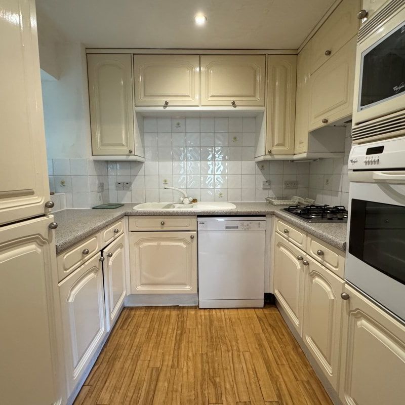 Devonshire Place - Photo 1