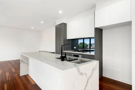 Unit 2/2 Pitches Street, Moonee Ponds. - Photo 5