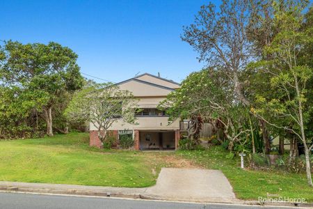 10 Tweed Coast Road, Pottsville, NSW 2489 - Photo 5