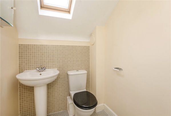 Well-presented and deceptively spacious three bedroom, three-storey terraced in this cul-de-sac on the sought after estate in Harworth. - Photo 1