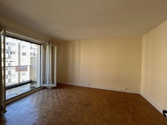Location appartement 1 pièce 13.69 m2 à Tours - Photo 1