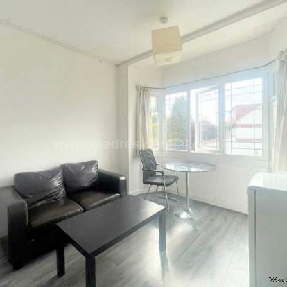 2 bedroom property to rent in Birmingham - Photo 1