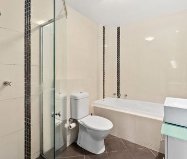 When Location and Practicality Count - Photo 5