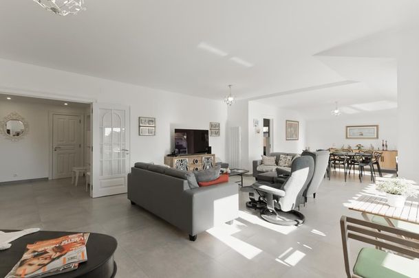 4 Bedroom Apartment with garden, Monte Estoril, Cascais - Photo 1