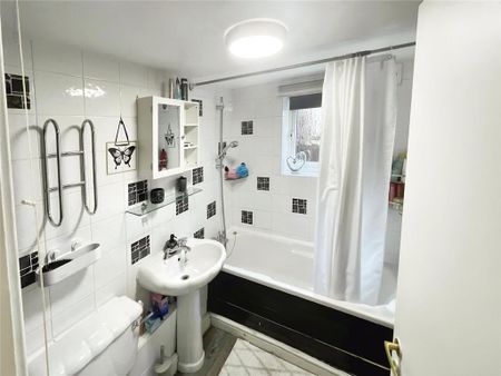 1 bedroom end of terrace house to rent - Photo 5