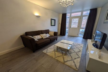 West Bridgford, NG2 5HH - Photo 4