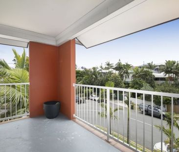 1 Bedroom Unit with Suburban Outlook! - Photo 1
