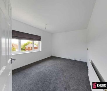 The Limes, Fenny Stratford, MK2 - Photo 4