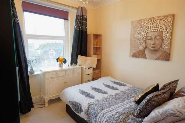 College Avenue, Mannamead, Plymouth, PL4 - Photo 1