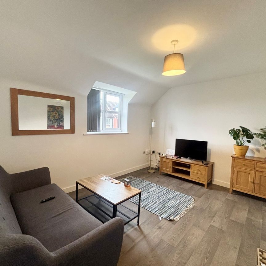 2 bedroom flat to rent - Photo 1
