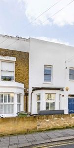 Ferndale Road, SW4 7RU, London - Photo 4