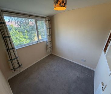 Roughmoor Crescent, Taunton, Somerset - Photo 6