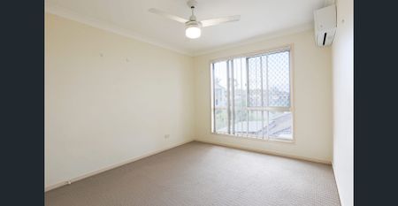 Two level house at Eight Mile Plains - Photo 3