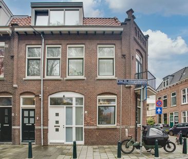 Appartement te huur: Van St. Aldegondeplein 1 2581 TJ Den Haag - Photo 3