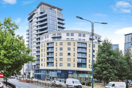 2 bedroom property to rent - Photo 2