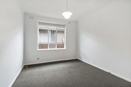 3 Bedroom Spacious Family Home! - Photo 3