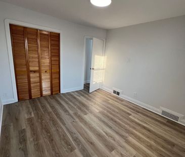 For Lease - 354 Kane Avenue Unit# Upper, Toronto, Ontario - Photo 2