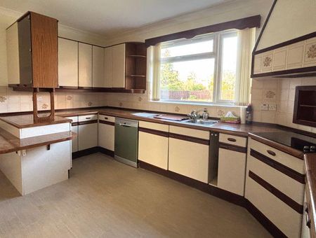 3 bedroom bungalow to rent - Photo 5