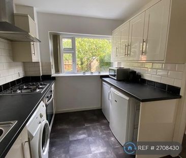 1 bedroom in a house share to rent - Photo 4