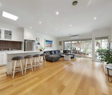 37A Amelia St, McKinnon VIC 3204 - Apartment For Rent | Domain - Photo 1