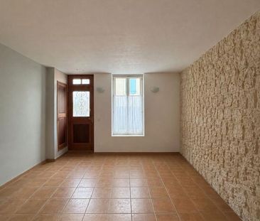 Location Maison 2 pièces 74m² NIORT 79000 - Photo 2