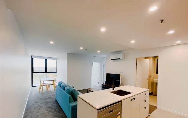 2 bed 2 bath single room-1208 - Photo 1