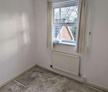 Elmsett Close, Great Sankey, Warrington, WA5 - Photo 6