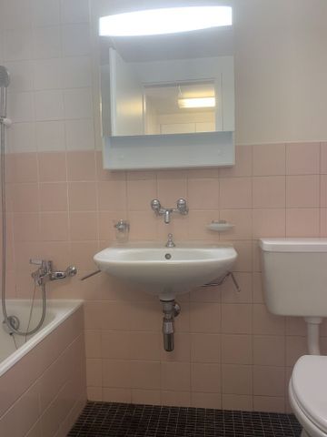 Charming studio located in Montchoisi 9 in Lausanne - Photo 5