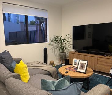 Glendalough - Photo 4