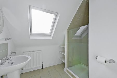 1 bedroom apartment to rent - Photo 2