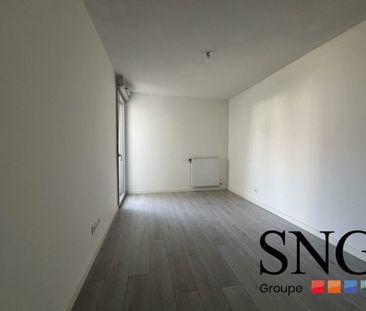 T2 AVEC TERRASSE ET PARKING - Photo 1