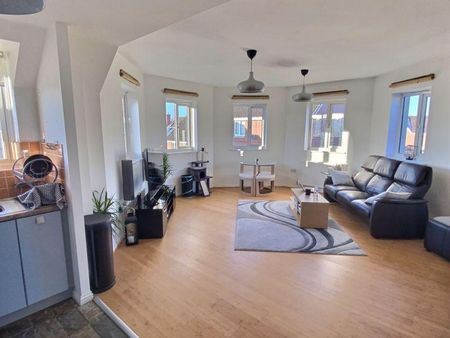 2 bedroom apartment to rent - Photo 3