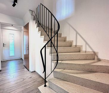 Charmantes 4.5-Zi.-Doppel EFH mit grossem Garten zum geniessen - Foto 3