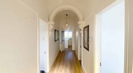 Edinburgh Elegance - Photo 5