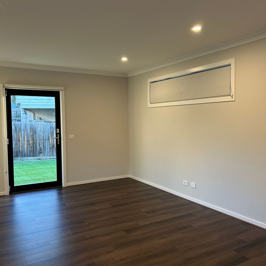 Burwood East - Photo 1